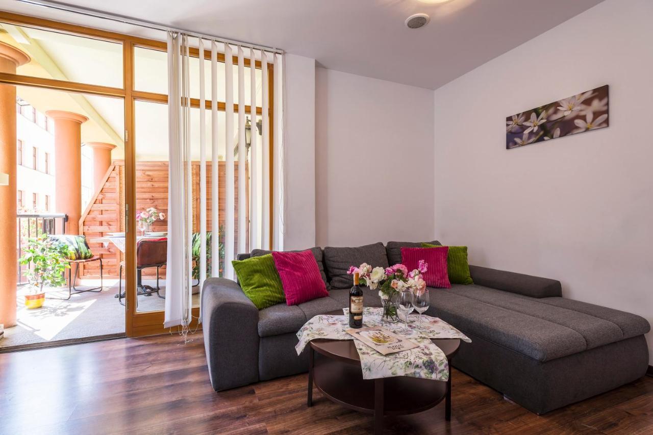 Galeria Italiana Apartments Breslavia Esterno foto