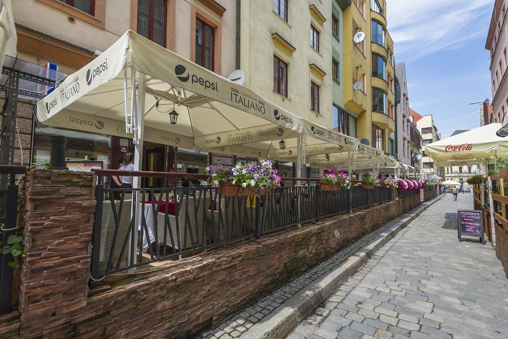 Galeria Italiana Apartments Breslavia Esterno foto